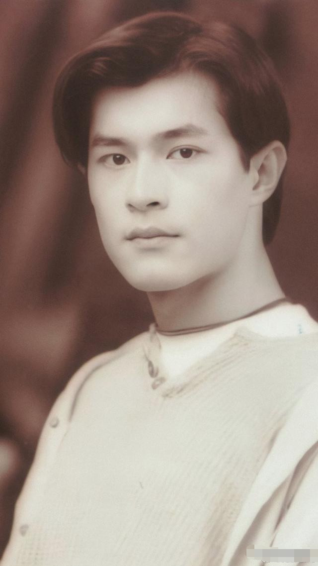 古天乐年轻时有多帅?真是玉树临风,说他第二没人敢说