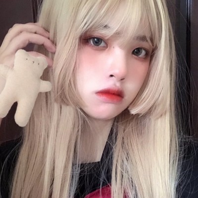 女生脸上有“3标志”，是天生“长发女神”，若全中异性缘不断