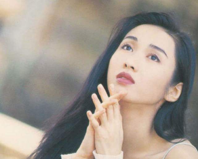 黎姿年轻时有多美?连张柏芝都自叹不如,难怪被富翁追求