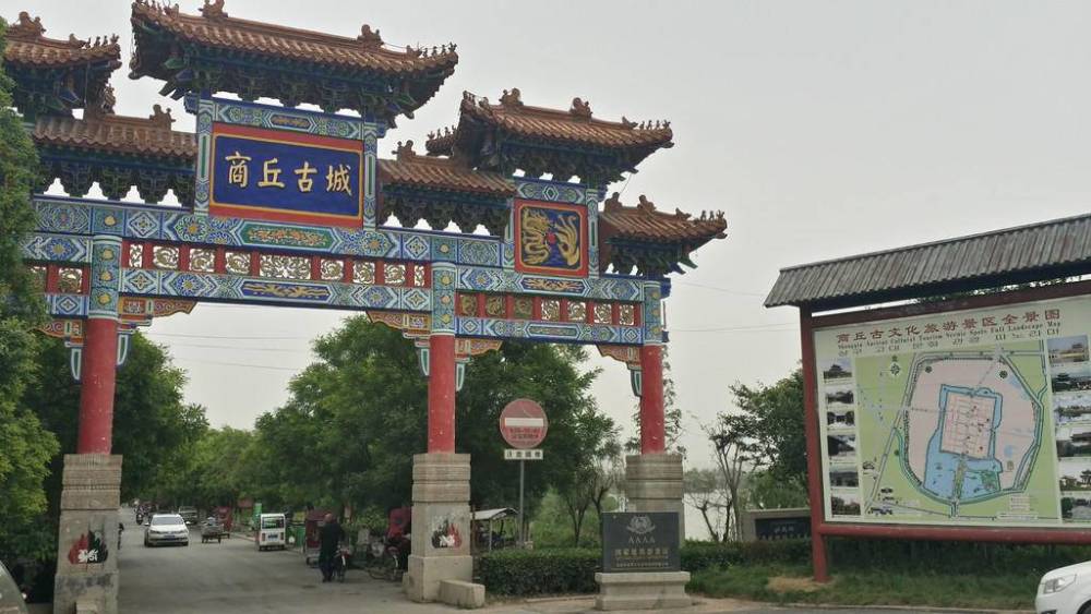 .香港经济总量为1.79万亿_深圳香港经济