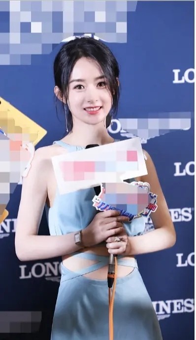 赵丽颖的蚂蚁腰是真实存在的吗？新图太美了吧