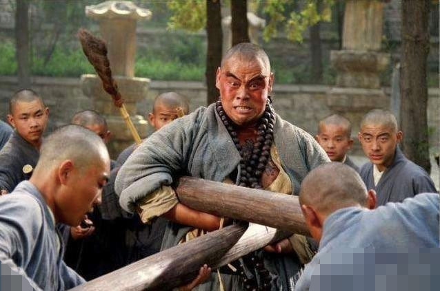 古代大侠去吃饭都要2斤牛肉，2斤牛肉是多少，一个人能吃得完吗？