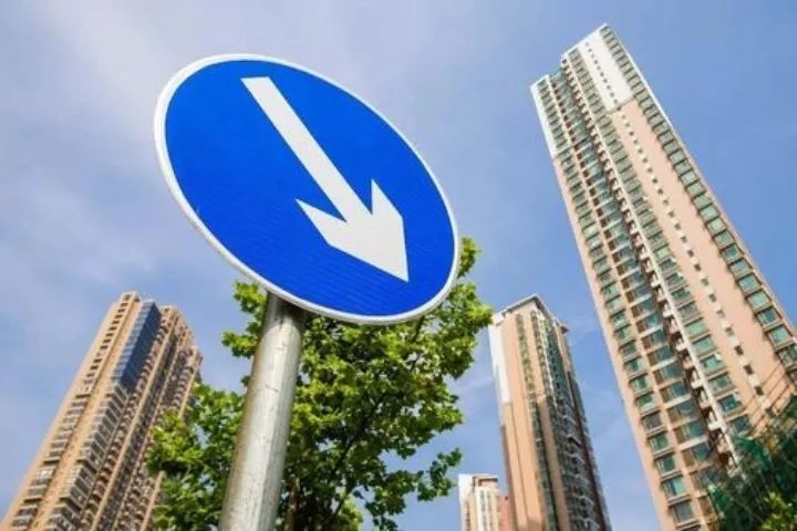 楼市开启打折潮，如果房价真跌了50％，最先撑不住的会是谁？
