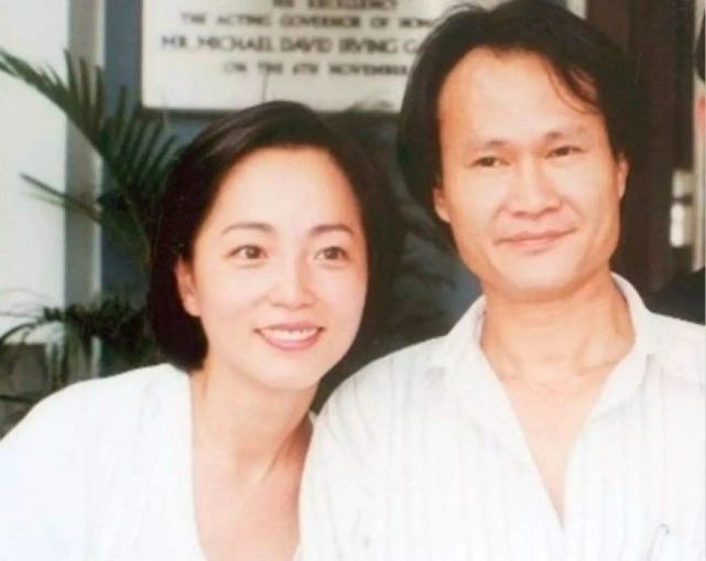 1997年林正英去世前一刻女友范琼丹做了一个奇怪的梦
