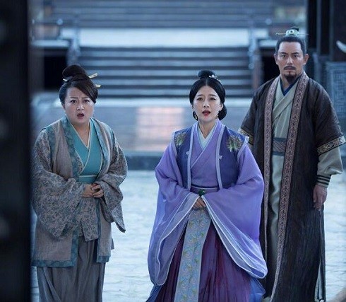《哪吒降妖记》哪吒母亲扮演者是谁 她在韫色过浓里演