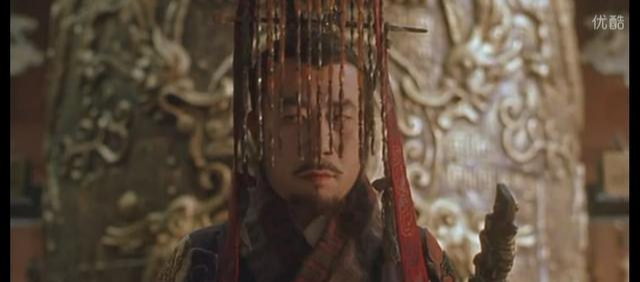 扶苏身边有蒙恬,还有三十万的秦军,为何仅凭圣旨就自杀了