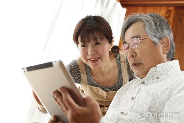 60岁老人，要静养还是运动？高寿国医：人老了，锻炼太多没意义