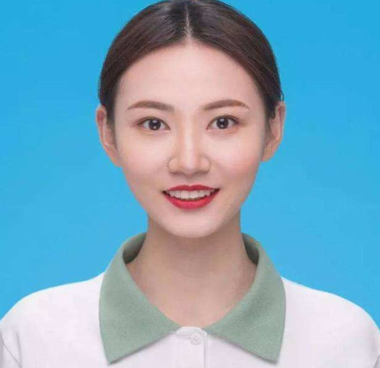 女孩子拍证件照时,谨记这3个"小心机",你也可以很"