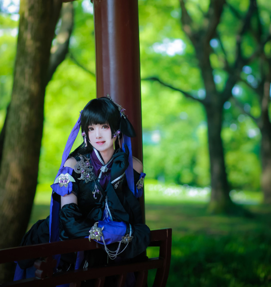 剑三定国花萝cosplay