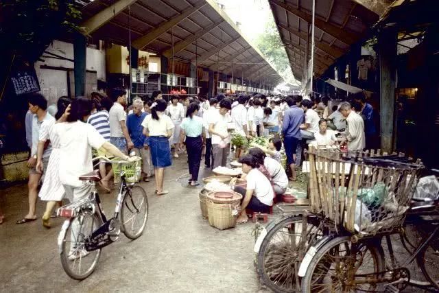 1978年是改变中国经济发展的一年,改革开放的这年彻底改变了城市发展