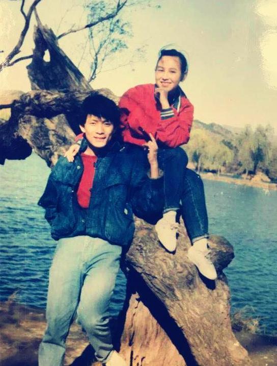岳丽娜不嫌弃郭靖宇家贫,裸婚住6平米出租屋,婚后连生