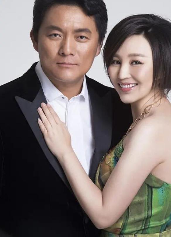 岳丽娜不嫌弃郭靖宇家贫,在背后默默支持老公,婚后连