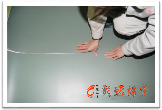 舞蹈室地板胶铺装麻烦吗?pvc地胶专家一步步为您解说