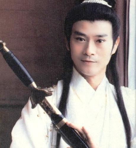 "楚留香"郑少秋73岁近照曝光,网友困惑:吃了长生不老药?