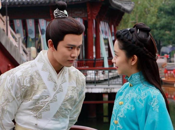 2020火爆全网的电视剧,月上重火,陈芊芊上榜,榜首毫无