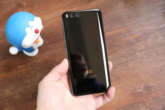 外观梦回经典小米6!小米10s确认:配置飞跃价格惊喜!