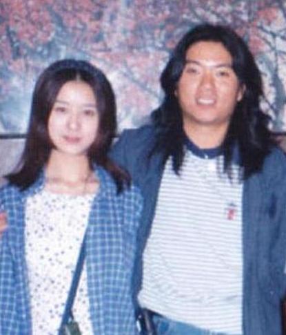 20年前,高晓松前女友一身红衣吊死在暖气管道,成汪峰