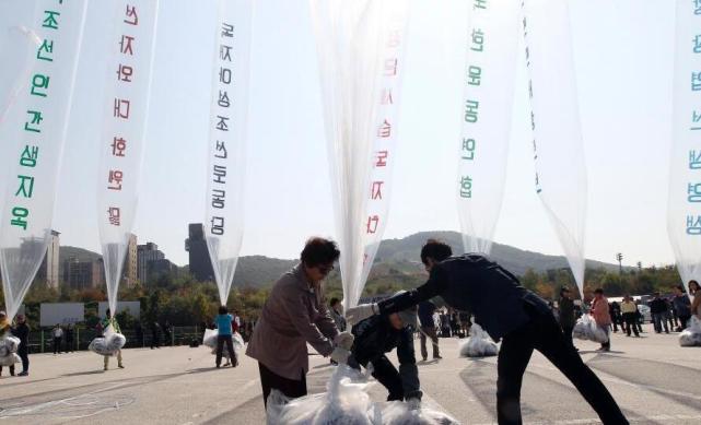 朝鲜将向韩国散发超千万张传单 3000多个气球等器材准备到位