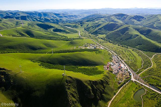 这里是地处冀北山地与内蒙古高原交汇处,不要一听内蒙就觉得很