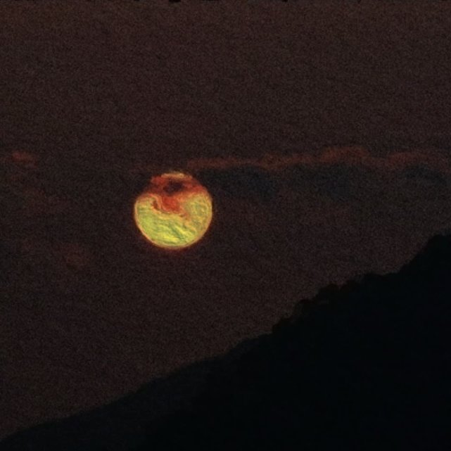 质感朋友圈背景图封面 生活与你皆滚烫