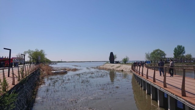 卧龙湖风景区