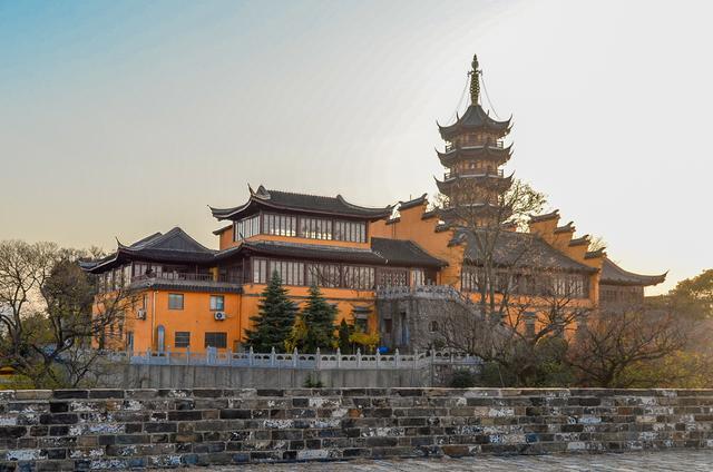 江苏知名的几座寺庙除了苏州寒山寺还有这些