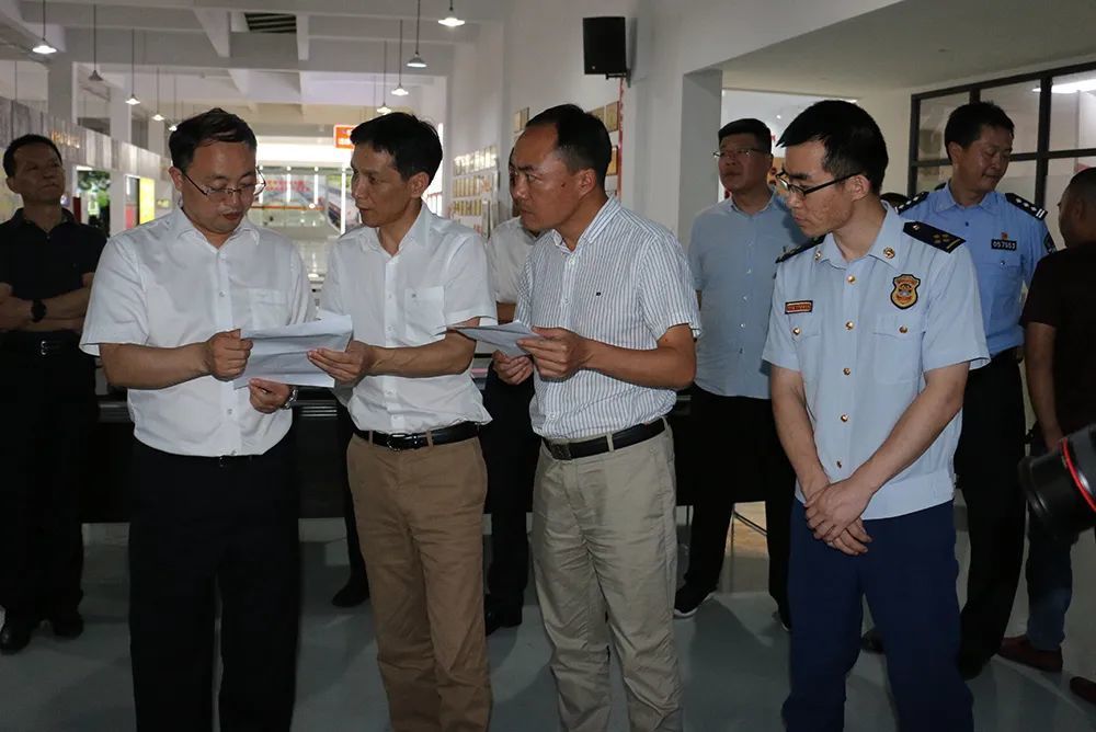 确保端午节期间全市火灾形势稳定,6月24日,永康市张群环市长,朱茂均副