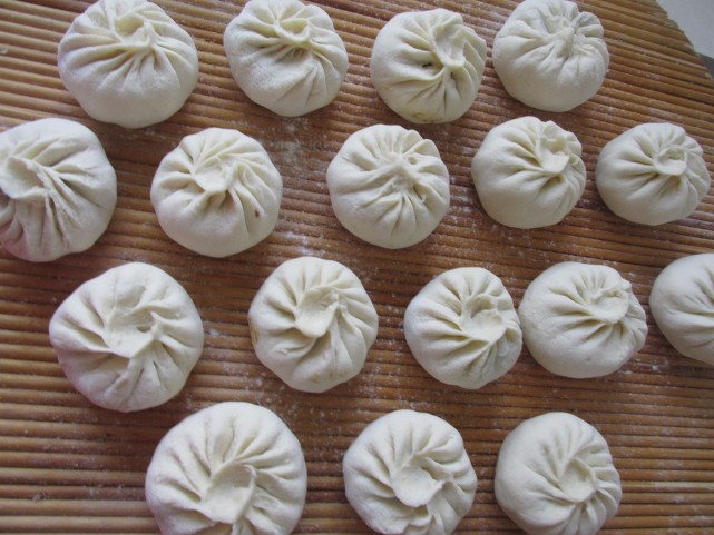 黄河口的这个菜曾风靡一时,别说,蒸包子还真好吃,出锅