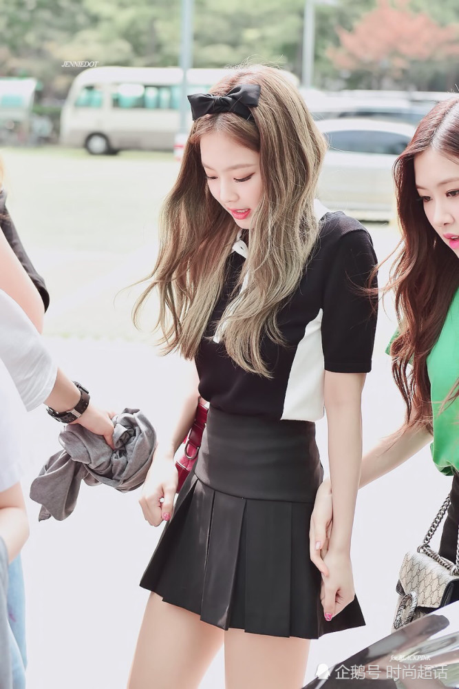 blackpink身材身高,blackpink身高 blackpink jennie的直角肩太绝了,私服穿搭尽显好身材
