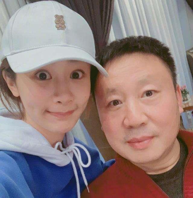 杨紫不是杨立新的女儿,更不是杨子的妹妹,成名归功于她的妈妈