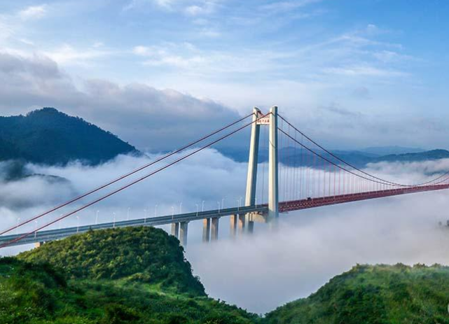 中国桥界的超级工程,克服地形复杂等难题,被誉为"川藏