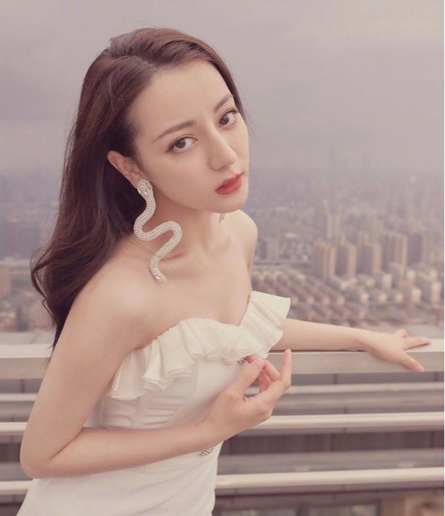 谁说她凉了?2020女明星颜值排行,诸葛大力竟超迪丽热巴