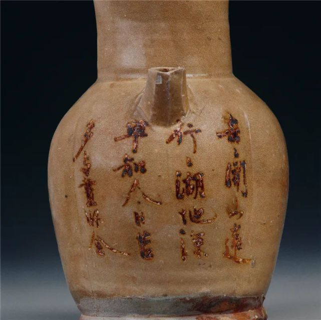 一别行千里，再见是暮年