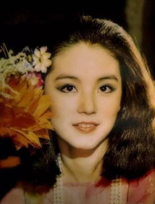 如果80年代女星参加《乘风破浪的姐姐》,c位是林青霞还是巩俐?