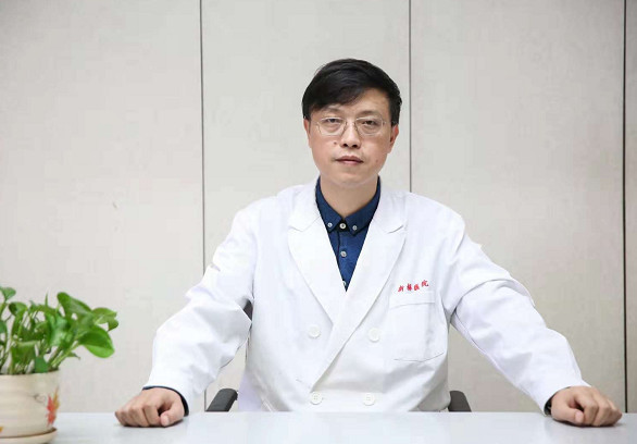 新桥医院胸外科主任戴纪刚教授肺癌患者预后差,早诊早治是关键肺癌是