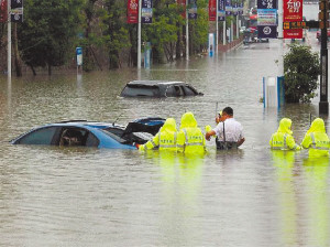 洪涝灾害肆虐全国1374万人受灾 经济损失278亿元