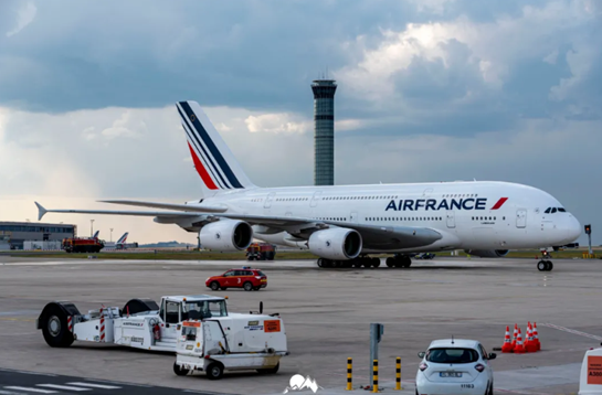 昔日风光不再 2001年,法航订购了12架空客a380客机,因而成为欧洲地区