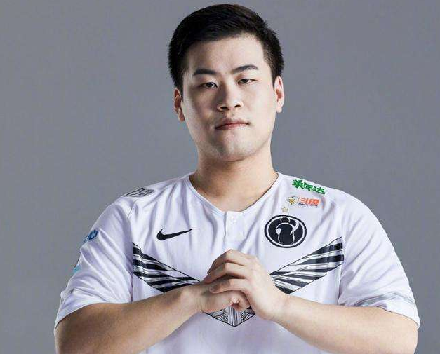 宝蓝还会上场吗？IG南风不停带节奏，暗示宝蓝内涵宁王