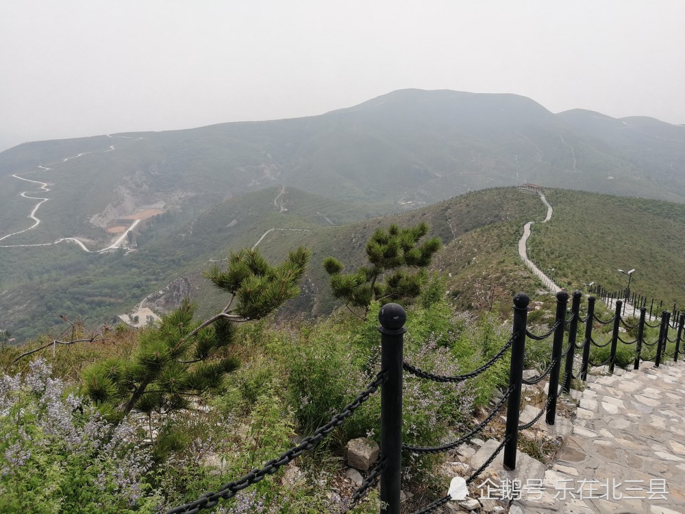 登顶廊坊海拔最高的山,风景太美了,坐标:三河市蒋福山