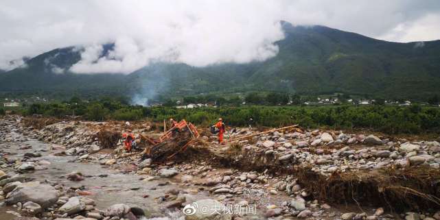 冕宁县彝海镇,高阳街道等乡镇(街道)共计2100户9880多人受灾,安全转移