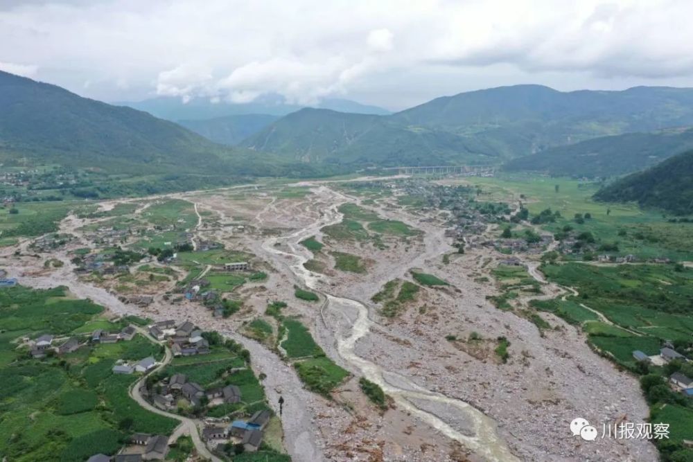 冕宁县北部地区突降暴雨至特大暴雨,导致彝海镇,高阳街道及