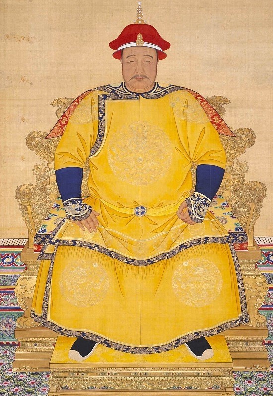 清朝十二帝顺序简介，历代皇帝官方肖像，华贵而又不失帝王威严！