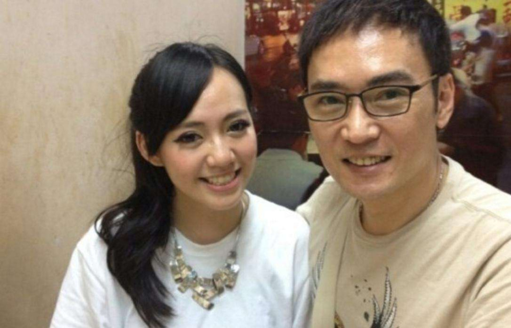 51岁焦恩俊近况曝光,曾经历两次婚姻,如今频繁晒美女又有新恋情?