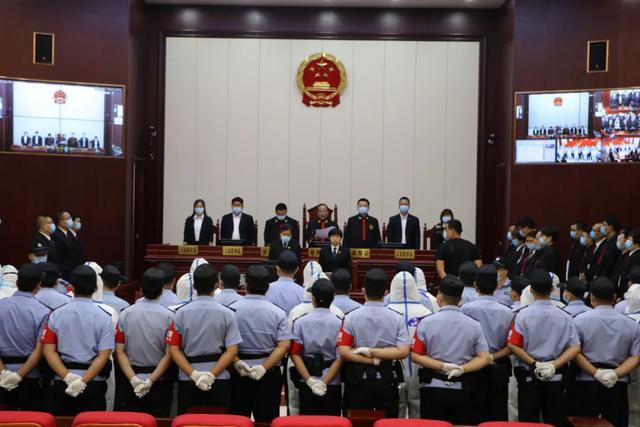 邯郸武安市人民法院依法对李宜江等19人涉黑案进行公开宣判