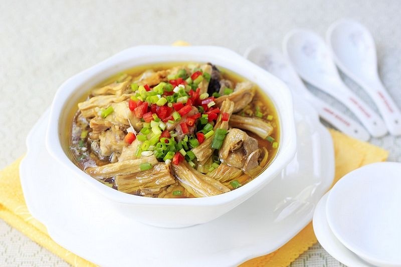 家里再穷也要吃这道菜，比猪肉有营养，再贵都值，很适合三伏天吃