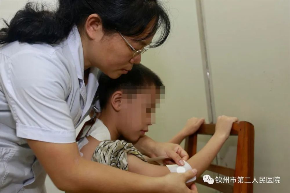 “冬病夏治”――钦州市二医院中医科三伏贴等您来