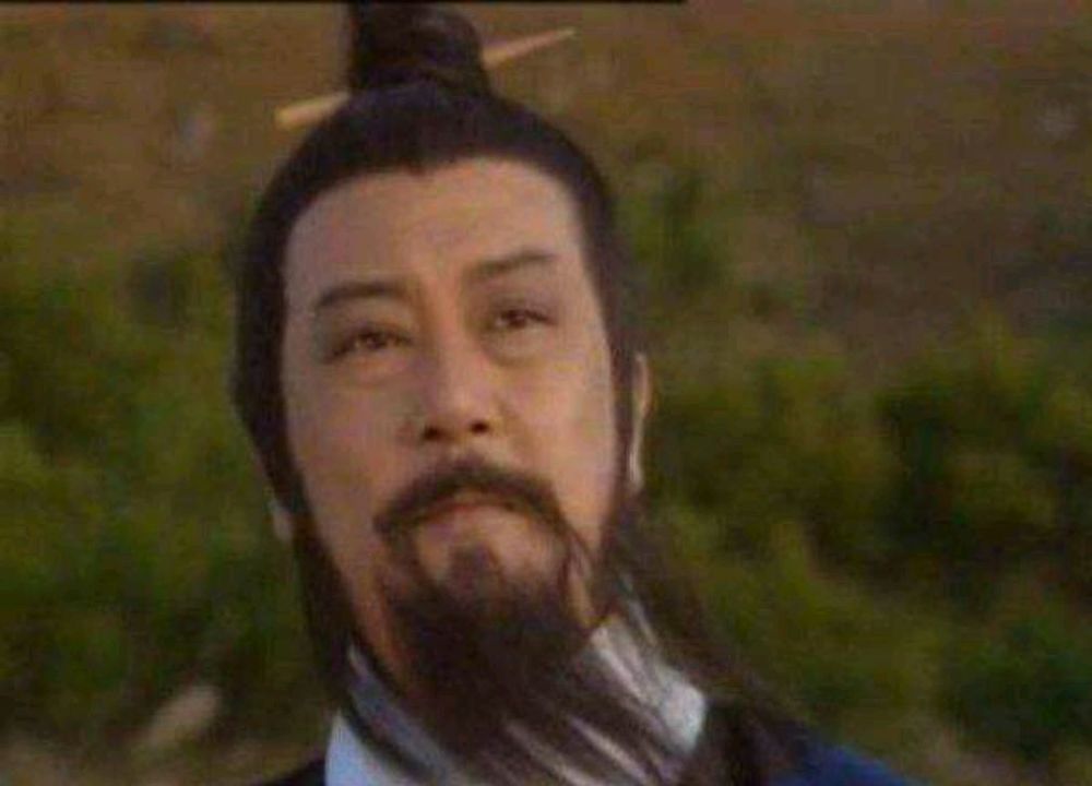这时候,马钰出现了,帮郭靖分析原因,说江南七怪交不得其法,郭靖学不