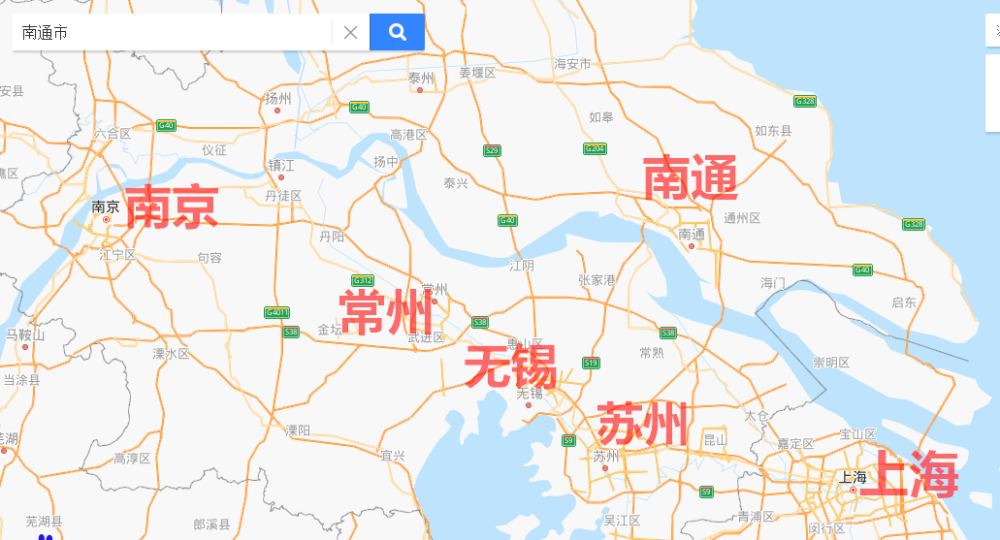 但是,在苏通长江大桥,崇启长江大桥开通之前,南通与苏南,上海的交通
