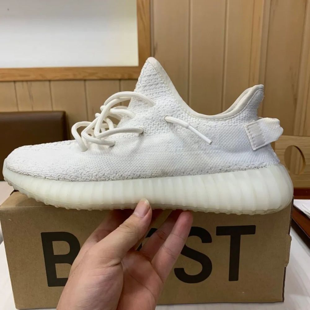 yeezy350白冰淇淋真假对比 椰子纯白 gdd评测