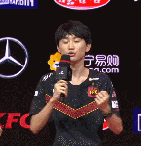 lol近期赛后采访的迷惑行为盘点:小乐言你这是要去打架吗?